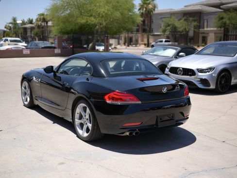 Used 2016 BMW Z4 sDrive28i RWD image 5