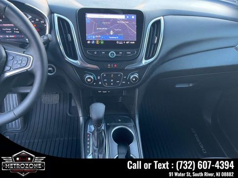 Used 2023 Chevrolet Equinox LT AWD/4WD image 31