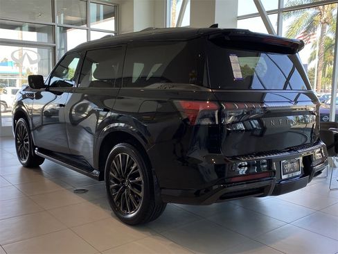 New 2026 INFINITI QX80 Autograph image 4