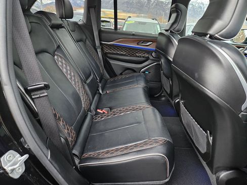 Used 2022 Jeep Grand Cherokee Summit w/ Advanced Protech Group IV image 34