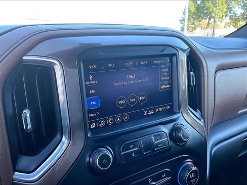 Used 2020 Chevrolet Silverado 2500 High Country w/ Z71 Off-Road Package image 22