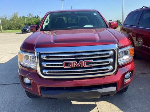 Used 2017 GMC Canyon SLE w/ SLE Convenience Package AWD/4WD image 2