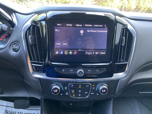 Used 2023 Chevrolet Traverse LT w/ Midnight/Sport Edition FWD image 24
