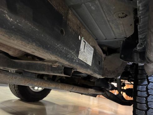 Used 2006 Chevrolet Silverado 3500 LT w/ Heavy-Duty Power Package image 16