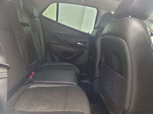 Used 2019 Buick Encore Sport Touring image 19