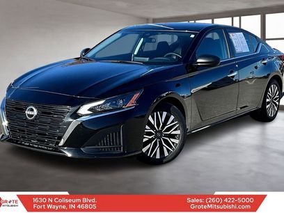 Used 2024 Nissan Altima 2.5 SV