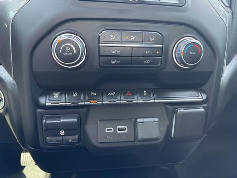 Used 2024 Chevrolet Silverado 2500 Custom w/ Custom Value Package image 36