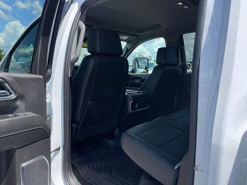 Used 2024 Chevrolet Silverado 2500 LTZ w/ LTZ Plus Package AWD/4WD image 44