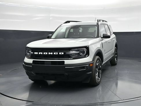Used 2023 Ford Bronco Sport Outer Banks w/ Tech Package AWD/4WD image 53