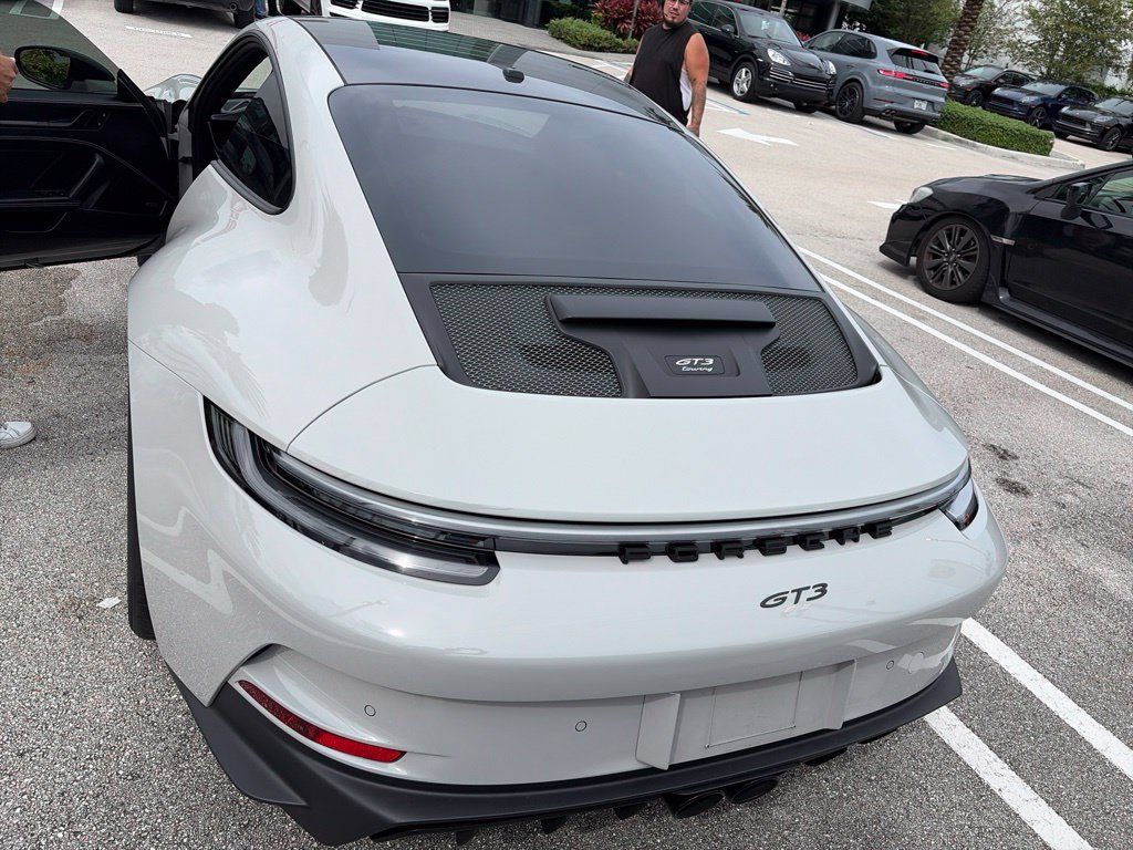 Certified 2023 Porsche 911 GT3 RWD image 12