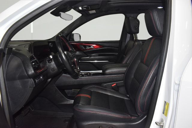 Used 2024 Chevrolet Traverse RS w/ LPO, Floor Liner Package AWD/4WD image 35