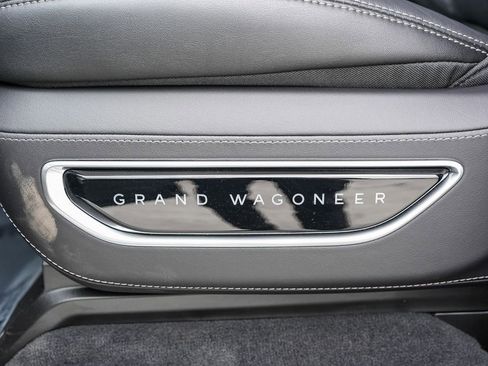 New 2026 Jeep Grand Wagoneer L Summit AWD/4WD image 23