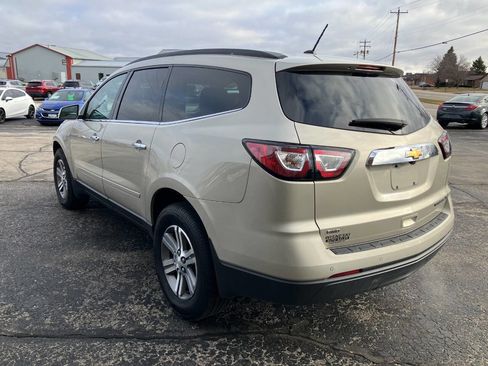 Used 2015 Chevrolet Traverse LT image 5