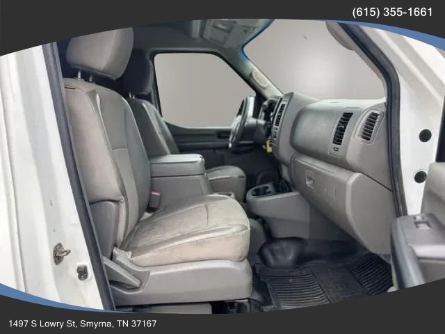 Used 2018 Nissan NV 2500 SV RWD image 14