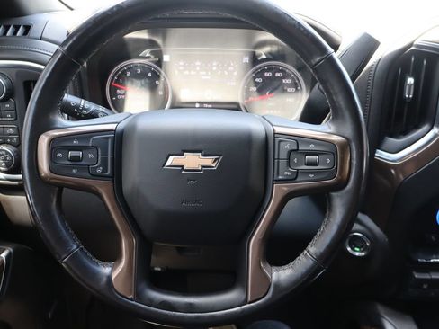 Used 2019 Chevrolet Silverado 1500 High Country AWD/4WD image 6