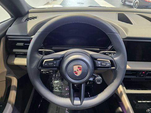 New 2025 Porsche Macan 4S Electric image 22