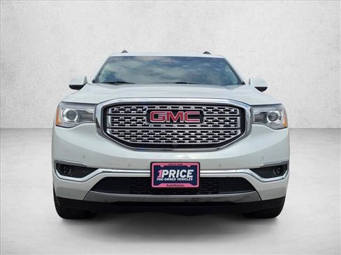 Used 2017 GMC Acadia Denali w/ Technology Package AWD/4WD image 8