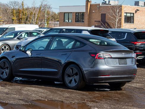 Used 2021 Tesla Model 3 Long Range image 4