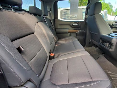 Used 2022 Chevrolet Silverado 1500 RST w/ Convenience Package II AWD/4WD image 6