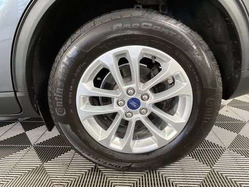 Used 2021 Ford Escape SE image 15