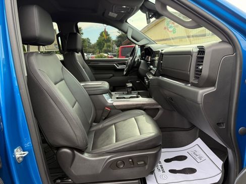 Used 2022 Chevrolet Silverado 1500 LTZ AWD/4WD image 24