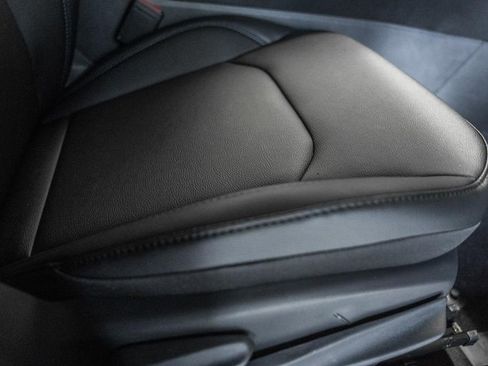 New 2026 Jeep Compass Limited image 36