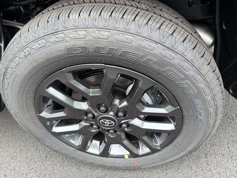 New 2026 Toyota Tundra Platinum AWD/4WD image 8