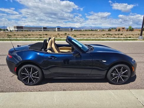New 2026 MAZDA MX-5 Miata Grand Touring RWD image 17