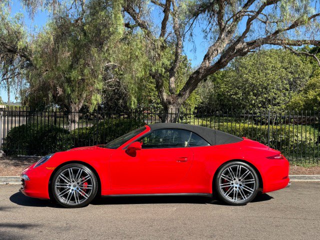 Used 2016 Porsche 911 Carrera 4S AWD/4WD image 2