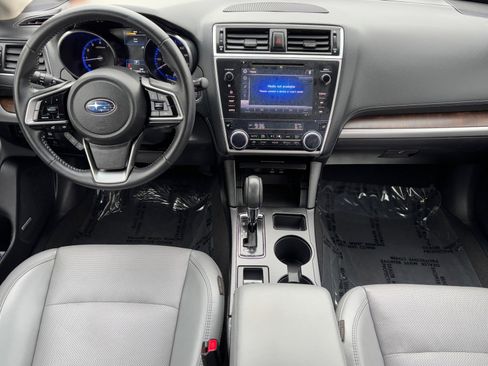 Used 2018 Subaru Outback 2.5i Limited image 14