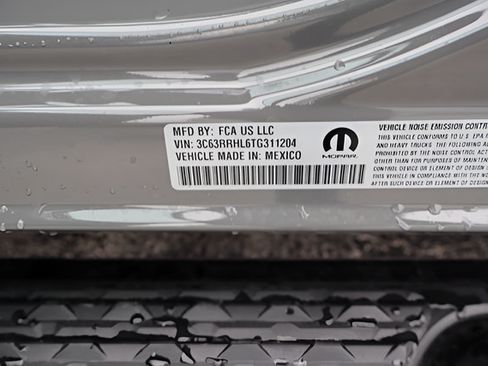 New 2026 RAM 3500 Big Horn AWD/4WD image 14