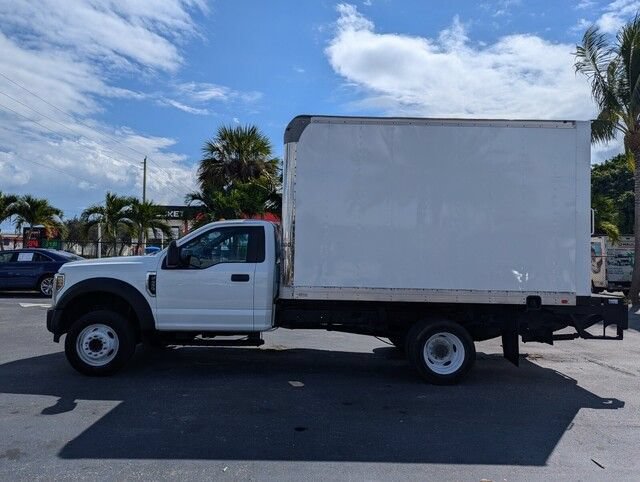 Used 2018 Ford F450 XL RWD image 2