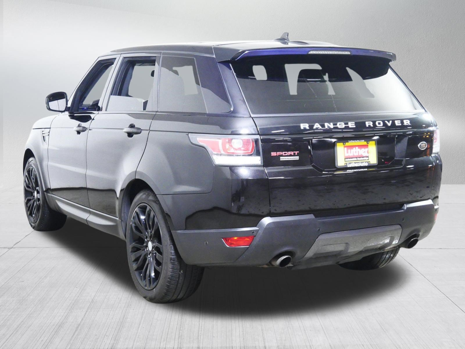 Used 2016 Land Rover Range Rover Sport Supercharged AWD/4WD image 5