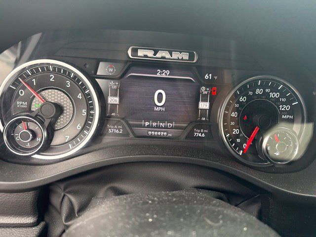 Used 2023 RAM 1500 Laramie AWD/4WD image 9