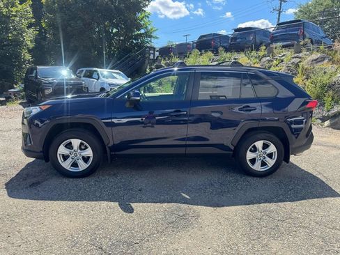 Used 2019 Toyota RAV4 XLE w/ All Weather Liner Package AWD/4WD image 3