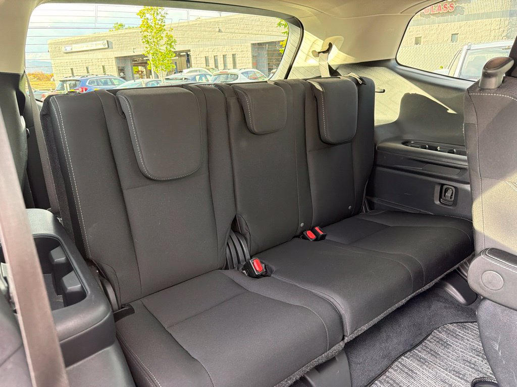 Used 2025 Subaru Ascent Premium AWD/4WD image 17