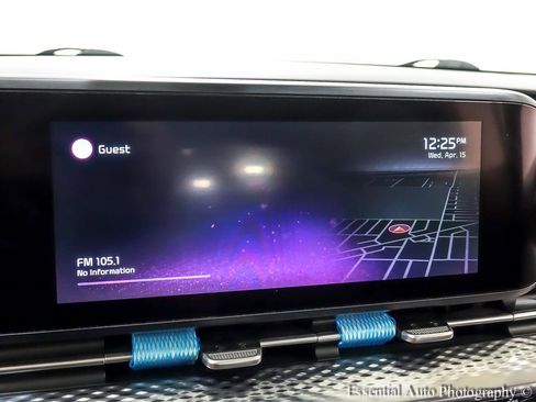 Used 2022 Kia Carnival SX Prestige image 22