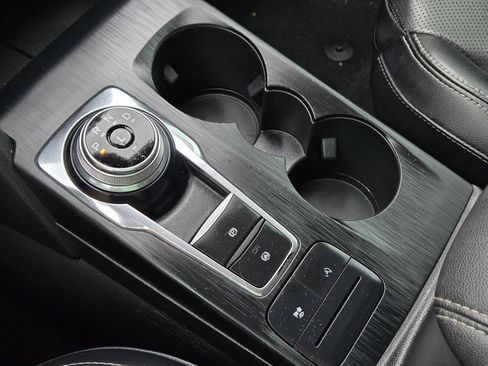 Used 2020 Ford Escape SEL FWD image 28