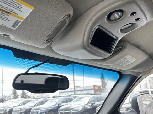 Used 2006 Chevrolet Silverado 2500 LT w/ Snow Plow Prep Package image 24