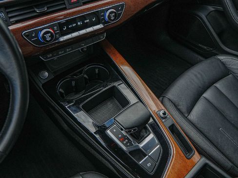 Used 2022 Audi A5 2.0T Premium Plus w/ Premium Plus image 16