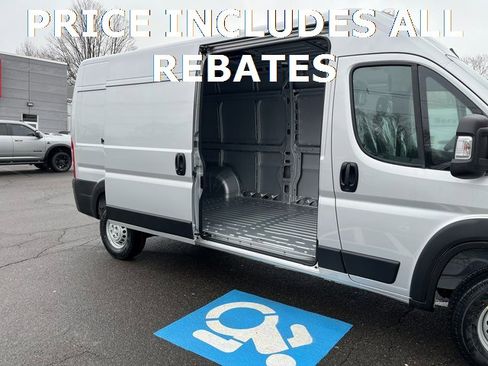New 2026 RAM ProMaster 2500 image 3