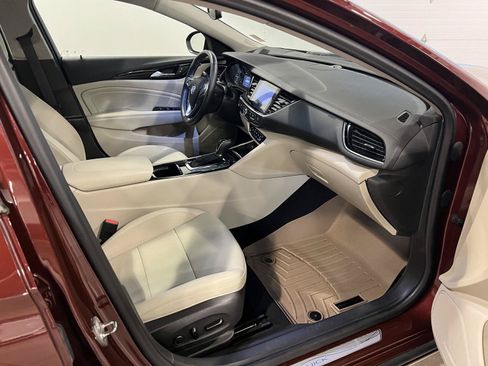 Used 2019 Buick Regal Essence w/ Driver Confidence Package I AWD/4WD image 39