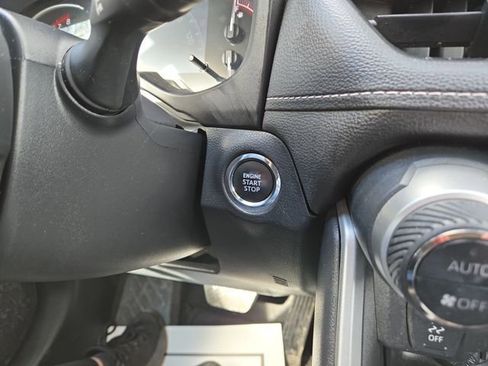 Used 2023 Toyota RAV4 XLE image 24