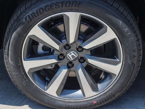 New 2025 Honda Pilot Elite image 20