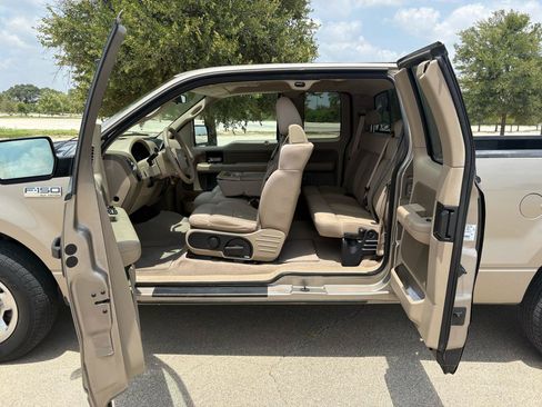 Used 2004 Ford F150 XLT RWD image 14