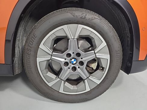Certified 2024 BMW X1 xDrive28i w/ Convenience Package image 10