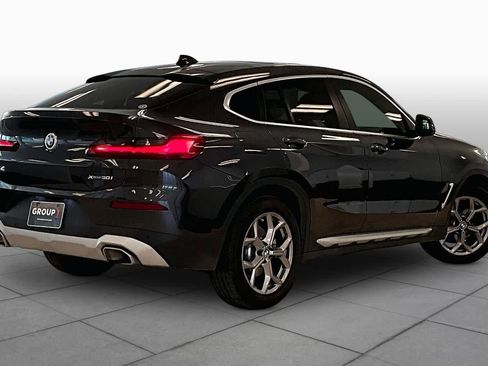 Used 2022 BMW X4 xDrive30i w/ Premium Package 2 AWD/4WD image 11