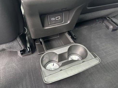 Used 2024 Cadillac XT6 Sport image 42