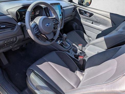Used 2025 Subaru Forester Touring image 13