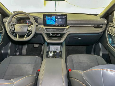 New 2026 Ford Explorer Tremor w/ Tremor Convenience Package AWD/4WD image 28